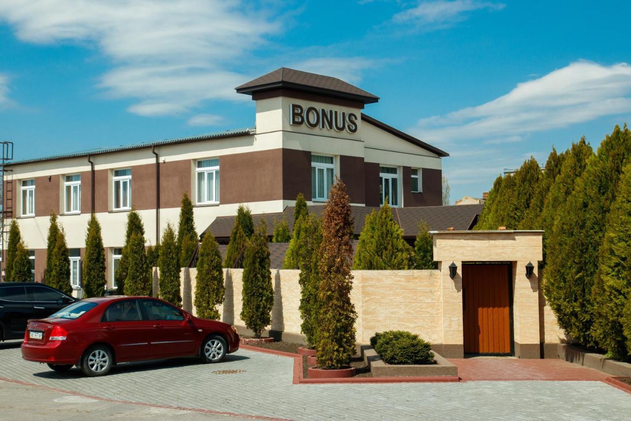 Aparthotel Bonus Winnyzja Exterior foto
